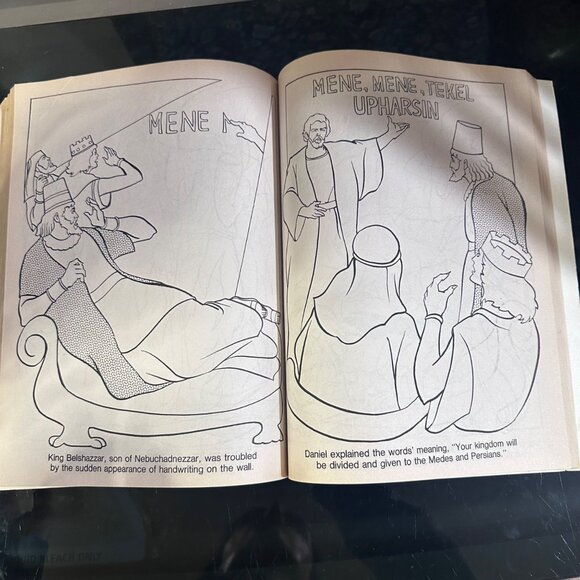 The Bible Coloring Book - Pictures From The Old And New Testaments - 1991 Creati - Picture 15 of 16